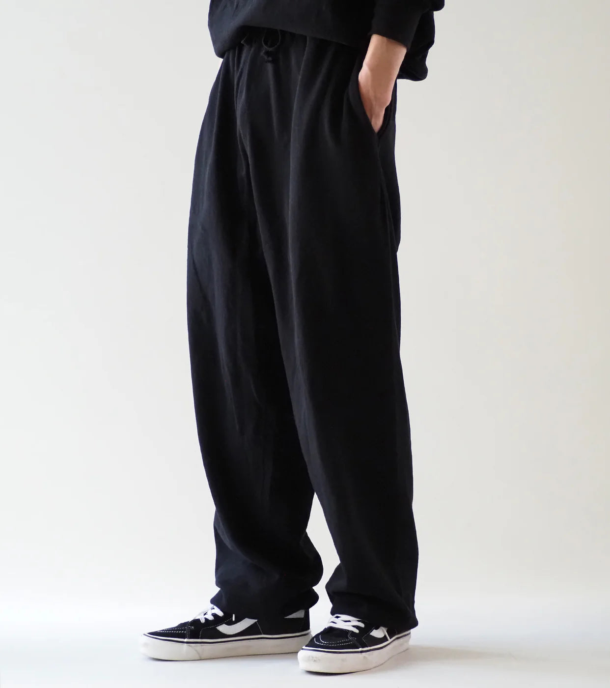 Comoli LW Cotton Pants