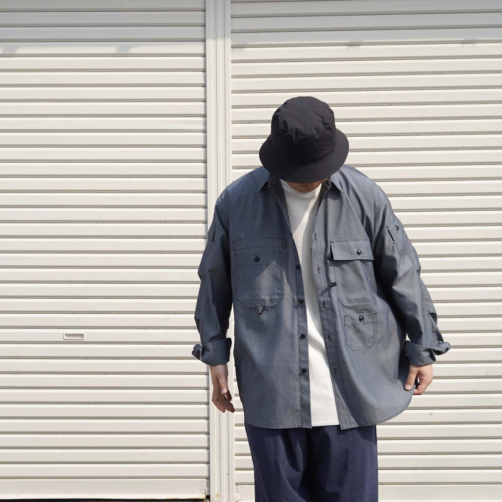DAIWA PIER39 TECH MULTI POCKET CHAMBRAY SHIRT L/S