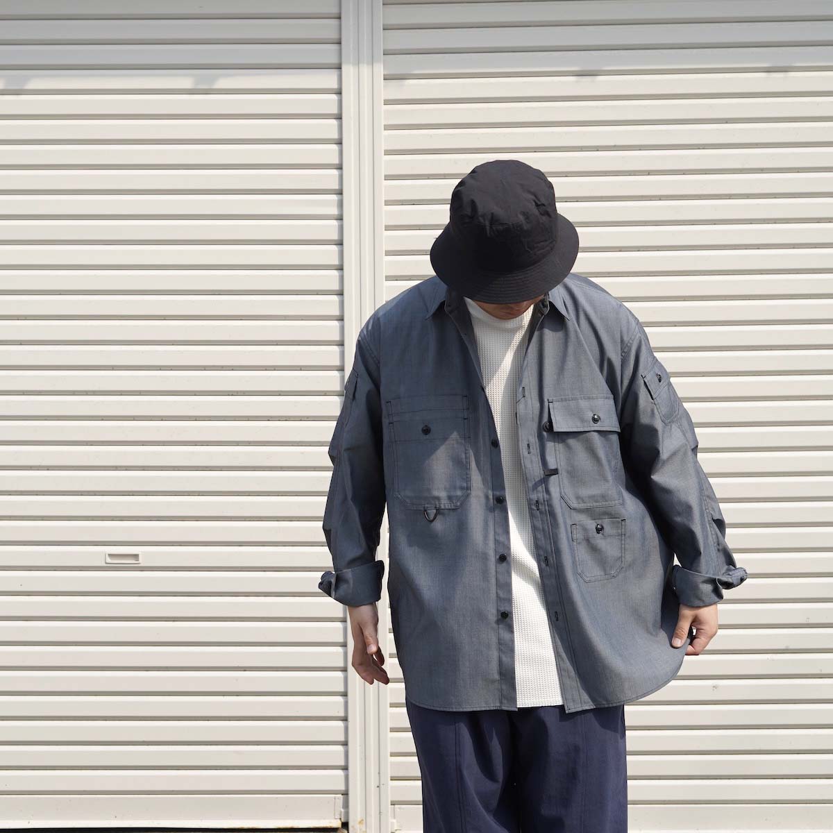 DAIWA PIER39 TECH MULTI POCKET CHAMBRAY SHIRT L/S